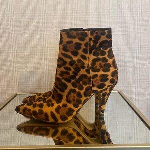 Vince Camuto Leopard Print Calfskin Boot Size 7.5